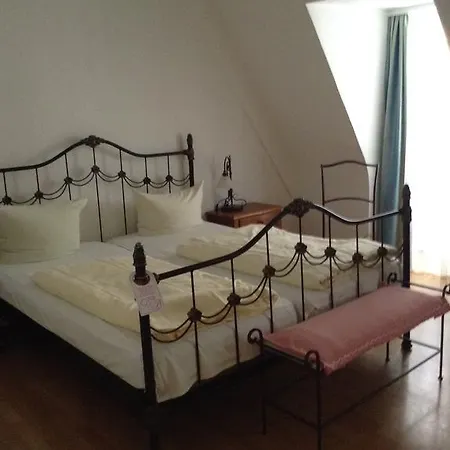 Hotel Zum Pfalzgrafen Hotel 2*