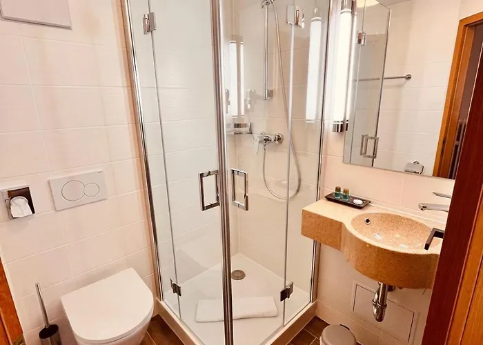 Zum Pfalzgrafen فندق 2*