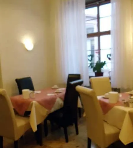 Zum Pfalzgrafen 2* هايدلبرغ